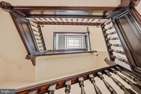 Entry Way - 2012 R St NW, Washington, DC 20009 photo 5 of 7