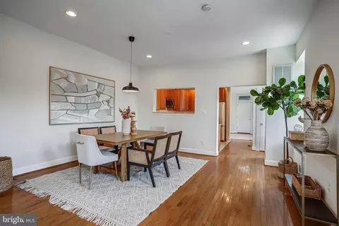 15 Todd Pl NE, Washington, DC 20002 photo 8