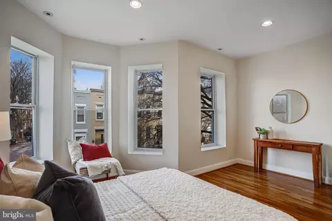 15 Todd Pl NE, Washington, DC 20002 photo 26