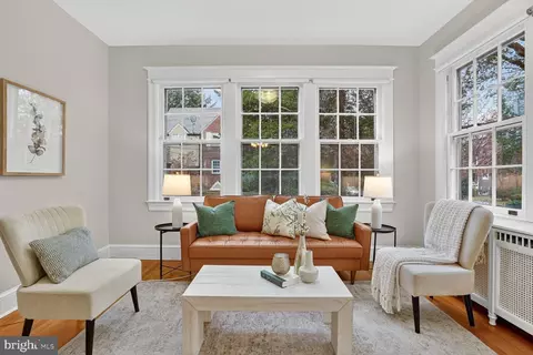 4214 37th St NW, Washington, DC 20008 photo 10