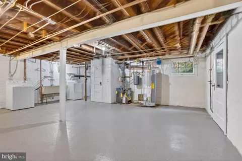 4214 37th St NW, Washington, DC 20008 photo 29