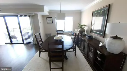 Dining - 1915 Benning Rd Road Ne 8 Rd NE #8 (THIRD ), Washington, DC 20002 photo 1 of 2