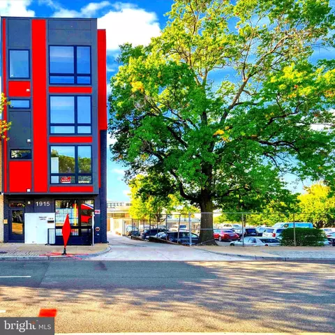 1915 Benning Rd Road Ne 8 Rd NE #8 (THIRD ), Washington, DC 20002