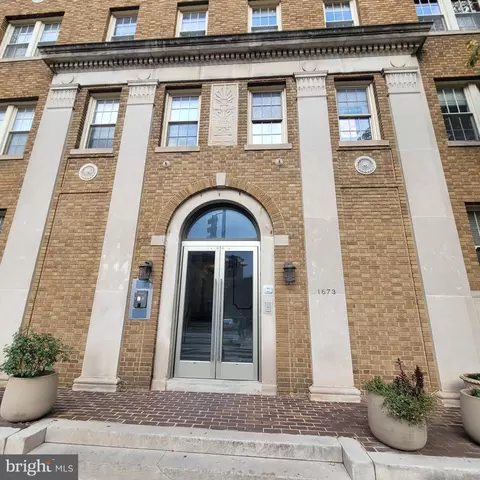 1673 Park Rd NW #502, Washington, DC 20010