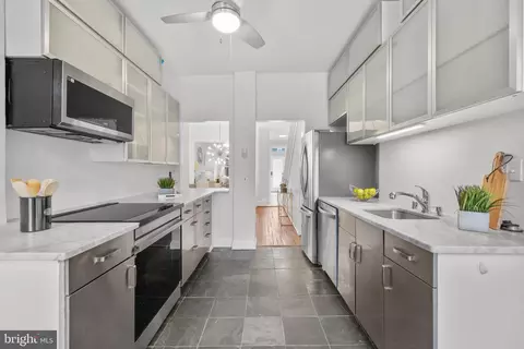 1126 Montello Ave NE, Washington, DC 20002 photo 11