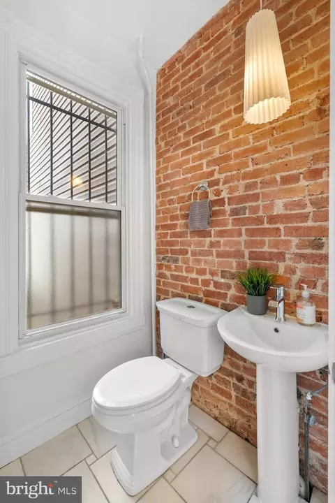 1126 Montello Ave NE, Washington, DC 20002 photo 14
