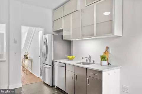 1126 Montello Ave NE, Washington, DC 20002 photo 12