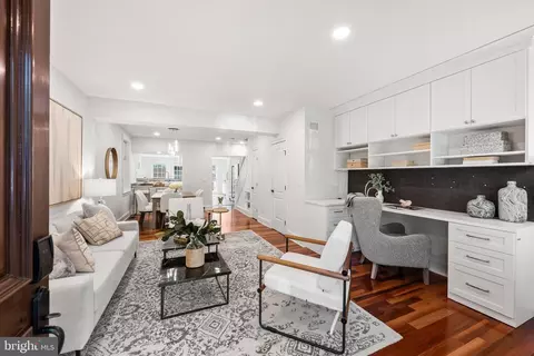535 6th St SE, Washington, DC 20003 photo 6