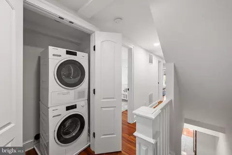 535 6th St SE, Washington, DC 20003 photo 16