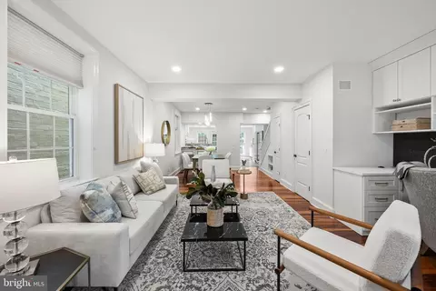535 6th St SE, Washington, DC 20003 photo 3