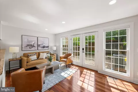 535 6th St SE, Washington, DC 20003 photo 12