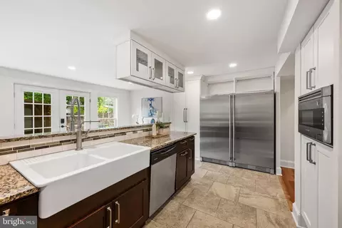 535 6th St SE, Washington, DC 20003 photo 10
