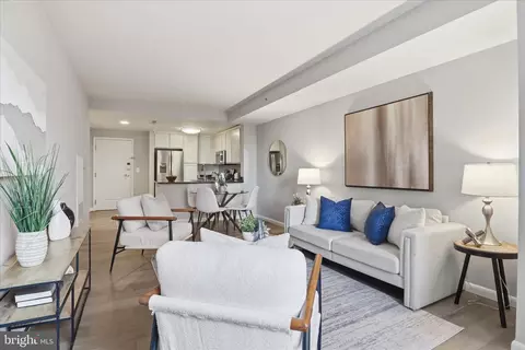 355 I St SW #311, Washington, DC 20024