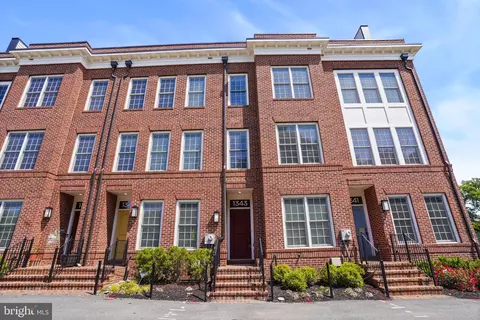 1343 Aspen St NW, Washington, DC 20012