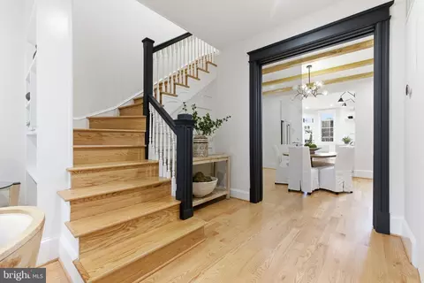 Entry Way - 1319 E Capitol St SE, Washington, DC 20003 photo 2 of 6