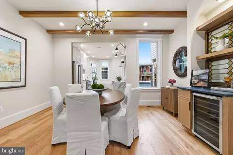 Dining - 1319 E Capitol St SE, Washington, DC 20003 photo 1 of 3