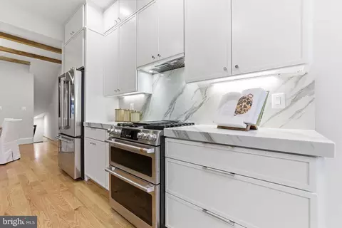 Kitchen - 1319 E Capitol St SE, Washington, DC 20003 photo 4 of 4
