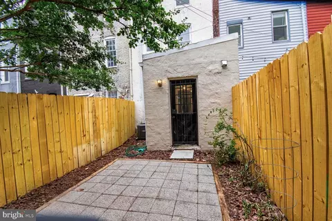 Exterior - 1027 6th St NE, Washington, DC 20002 photo 2 of 7