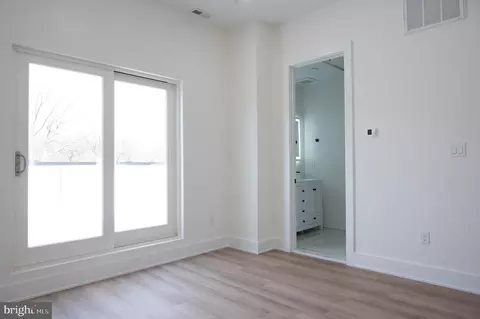 Bedroom - 2105 M St NE #12, Washington, DC 20002 photo 1 of 2