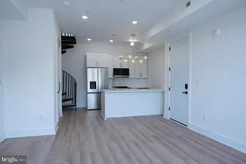 Living - 2105 M St NE #12, Washington, DC 20002 photo 3 of 6