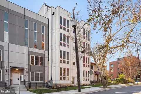 Exterior - 2105 M St NE #15, Washington, DC 20002 photo 3 of 8