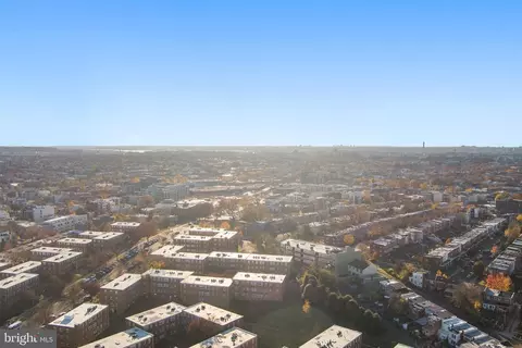 View/Area - 2105 M St NE #15, Washington, DC 20002 photo 2 of 4