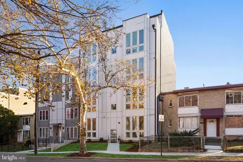 Exterior - 2105 M St NE #15, Washington, DC 20002 photo 2 of 8