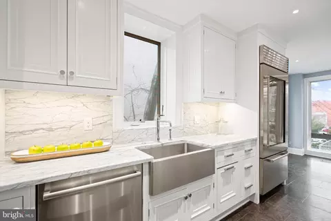 Kitchen - 1806 24th St NW, Washington, DC 20008 photo 3 of 4