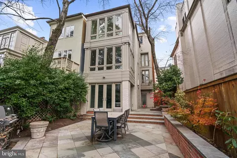 Exterior - 1806 24th St NW, Washington, DC 20008 photo 3 of 4