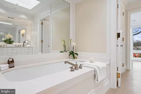 Bath - 1806 24th St NW, Washington, DC 20008 photo 1 of 4