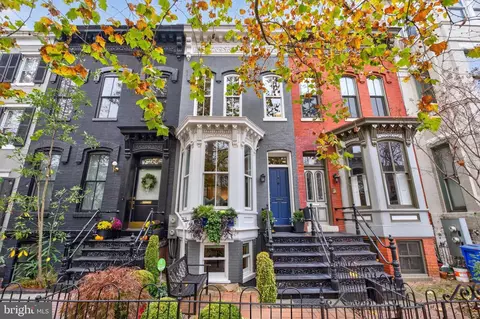 114 4th St NE, Washington, DC 20002