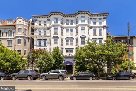 1855 Calvert St NW #203, Washington, DC 20009