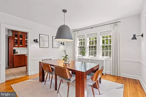 Dining - 4452 Q St NW, Washington, DC 20007 photo 1 of 1