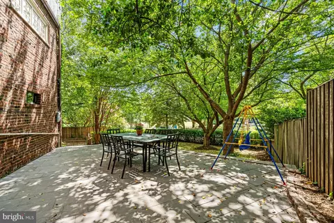 Exterior - 4452 Q St NW, Washington, DC 20007 photo 3 of 6