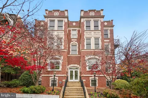 1807 California St NW #305, Washington, DC 20009