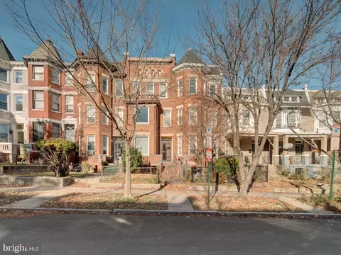 1129 Girard St NW, Washington, DC 20009