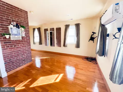 829 Oglethorpe St NE, Washington, DC 20011 photo 13