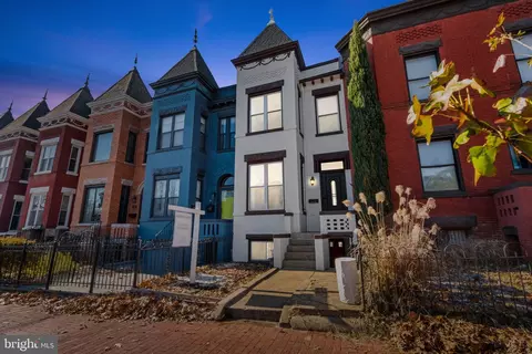 Exterior - 1018 11th St NE, Washington, DC 20002 photo 2 of 5