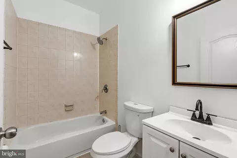 Bath - 1018 11th St NE, Washington, DC 20002 photo 2 of 3