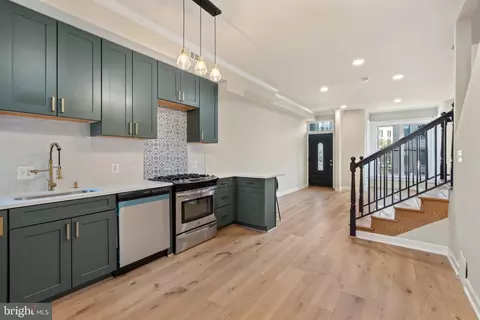 Entry Way - 1018 11th St NE, Washington, DC 20002 photo 1 of 3