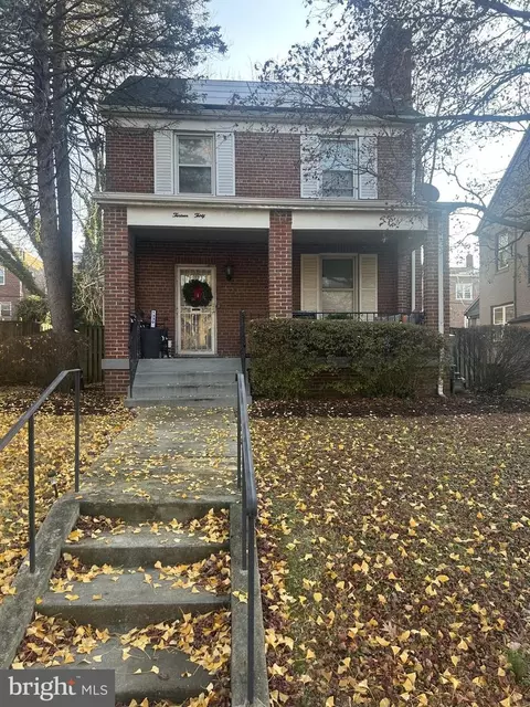 1330 Somerset Pl NW, Washington, DC 20011
