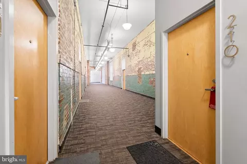 440 12th St NE #210, Washington, DC 20002 photo 3