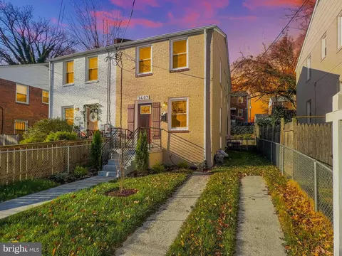 3407 25th St SE, Washington, DC 20020