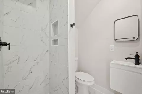 Bath - 1923 Capitol Ave NE #2, Washington, DC 20002 photo 1 of 4