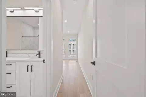 Entry Way - 1923 Capitol Ave NE #2, Washington, DC 20002 photo 4 of 5