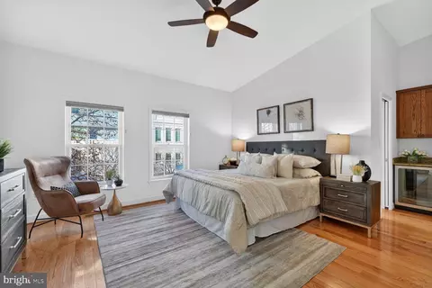 Bedroom - 3540 Reservoir Rd NW, Washington, DC 20007 photo 1 of 5