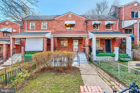 537 42nd St NE, Washington, DC 20019