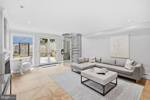 2708 P St NW, Washington, DC 20007 photo 25