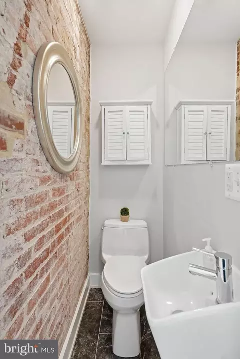 2708 P St NW, Washington, DC 20007 photo 11