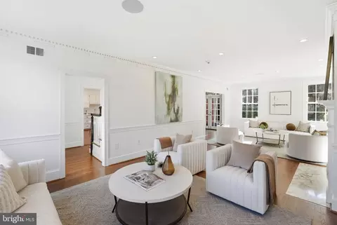 Living - 3402 R St NW, Washington, DC 20007 photo 2 of 3